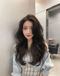 -镁连社·美联社