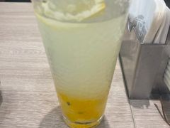 -康师傅私房牛肉面(马泉营奥莱店)