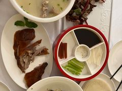 招牌挂炉烤鸭-月福京味斋·烤鸭店·北京菜(鼓楼总店)