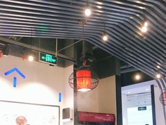 -尚尚仙·酸汤猪手·猪肚鸡火锅(华联万柳购物中心店)