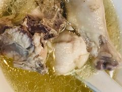 -东椰·海南椰子鸡火锅(朝阳门店)