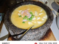 石锅海鲜豆腐-堂小宴·西湖船宴(百盛西南商都店)