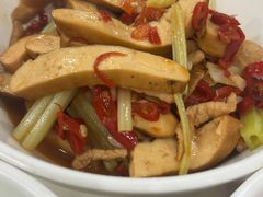 -红色湘菜馆(春风店)
