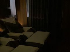 -臻享养生·SPA·影院式足道(汇臻店)
