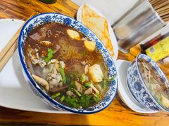 -叶新小吃店(来凤小区总店)