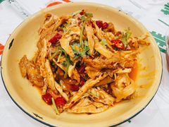 手撕卤鸡-东排食堂长沙小吃大排档(五一广场店)