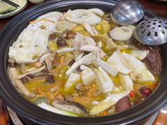 -菌之家·专业纯野生菌火锅·特色炒菌