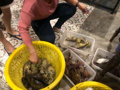 -拉威海鲜市场