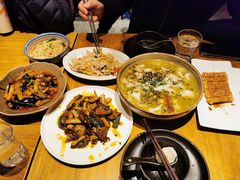 -十三式重庆江湖菜(金茂览秀城店)