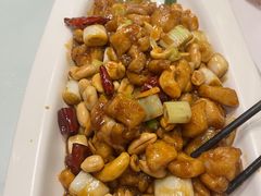 宫保鸡丁-香融府·烤鸭·家常菜(马家堡路店)
