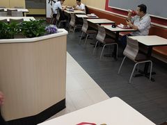 -来必堡(娄山关路店)