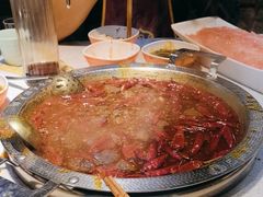 -巴国妹子毛肚火锅(蓝光悦城店)
