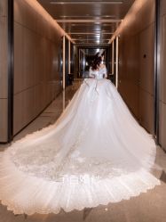 -予白婚纱礼服馆