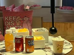 -涨巢·潮玩水疗局