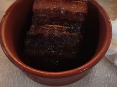 -楼外楼·停车场