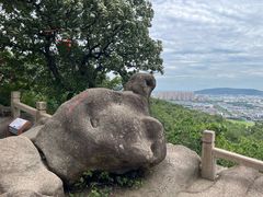 -灵岩山风景区