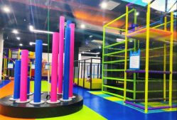 -蹦贝运动中心·蹦床·攀岩·闯关(龙岗店)