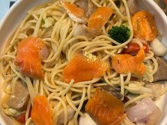 奶油松露三文鱼意面-鼓楼吃面·肉啃肉(南锣鼓巷店)