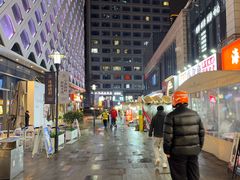 -宝龙城(杭州滨江店)