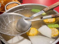 -潮汕·草根牛肉档(上海荟聚城市集市店)