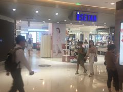 -梅龙镇广场