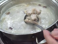 -15年老字号鑫鑫猪肚鸡·椰子鸡海南火锅(兴隆华侨农场店)