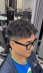-Tipo Hair salon（明星）店