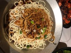 -巴厘龙虾·榜首油焖大虾(音乐学院·沿江酒馆店)