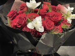 -亭亭鲜花店(中山北路店)