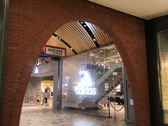-砂之船奥莱(南京江宁店)
