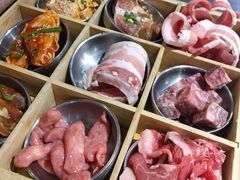 -马路牙子烧烤音乐酒馆(望京店)