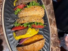 -Let'sBURGERplus·非常创意汉堡(三里屯店)
