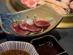 -铭牛烧肉·和牛海鲜自助(高新月牙湖店)