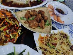 -范饭椰林川湘味海鲜·椰子鸡(三亚湾椰梦长廊店)