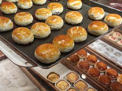 -嘉华鲜花饼(四方街旗舰店)