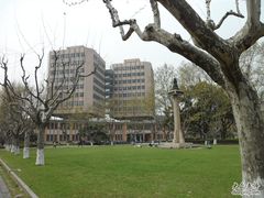 -同济大学（四平路校区）-图书馆