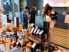 零售区-星巴克臻选(杭州万象城店)