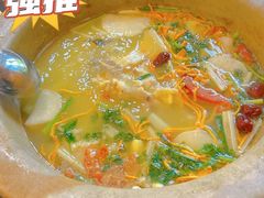 -抚仙湖生态石锅鱼野生菌(告庄店)