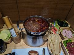 -独食火锅·半米屋台(直营总店)