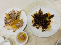 姜葱牛梅皮-巫记鸡饭店