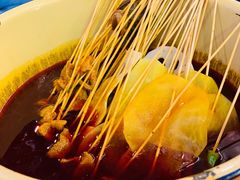 -拈签一笑黄牛肉辣卤串串