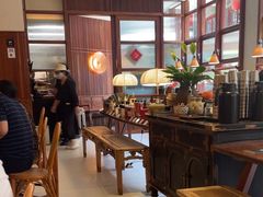 -银米·云南传统过桥米线(双廊黑金冠店)