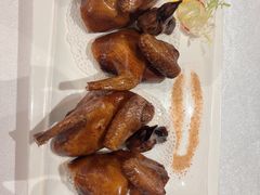 -景月阁空中食府(希尔顿酒店)