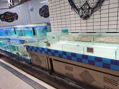 -中百仓储超市有限公司(越秀星汇维港店)