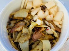 腊肉炒豆丝-精粉世家(汉街总部国际A座店)