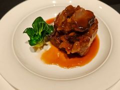 -鲁采LU STYLE(新天地店)