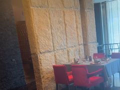 -粤尚腾香居中餐厅(首都机场希尔顿店)