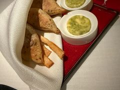 -弦月窗LUNETTE BY AMANDA(复兴路店)