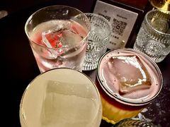 -Mx.cocktail bar