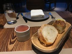 餐前麵包-Mercato莫卡多露台餐厅与酒吧(K11店)